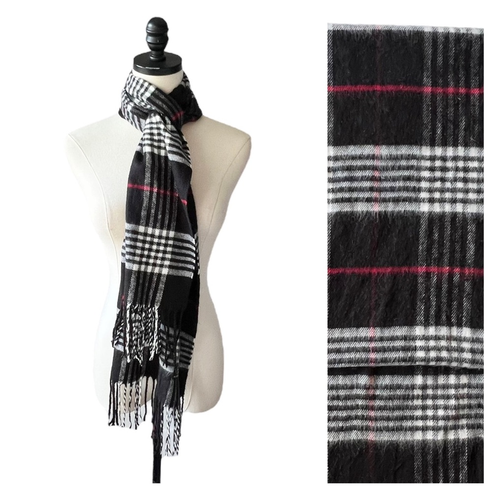 Made in Germany Cashmere Plaid Fringe Scarf